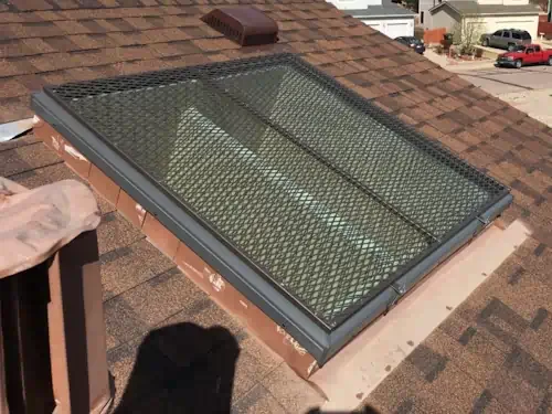 Flush skylight guards